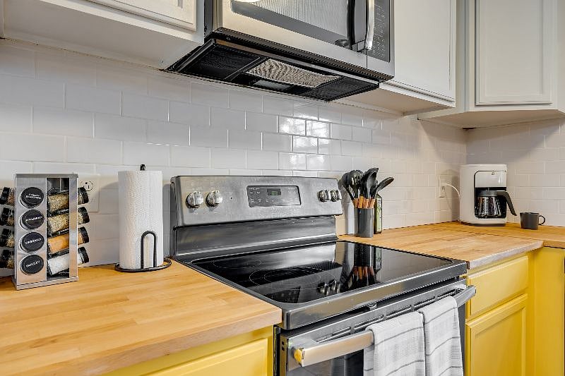 Furnished Finder property 506574_1 photo 13