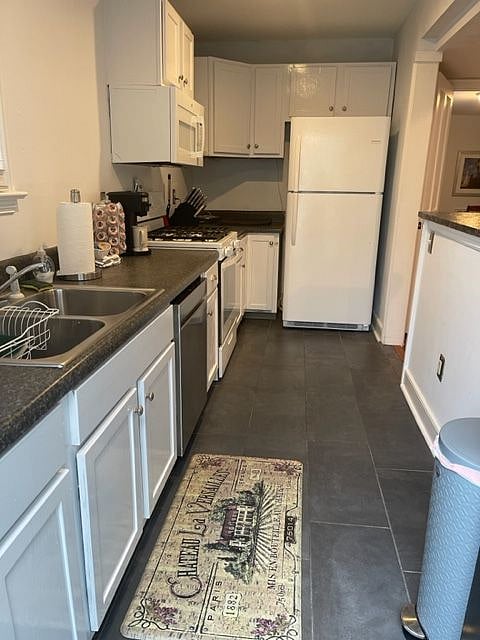 Furnished Finder property 506792_1 photo 9