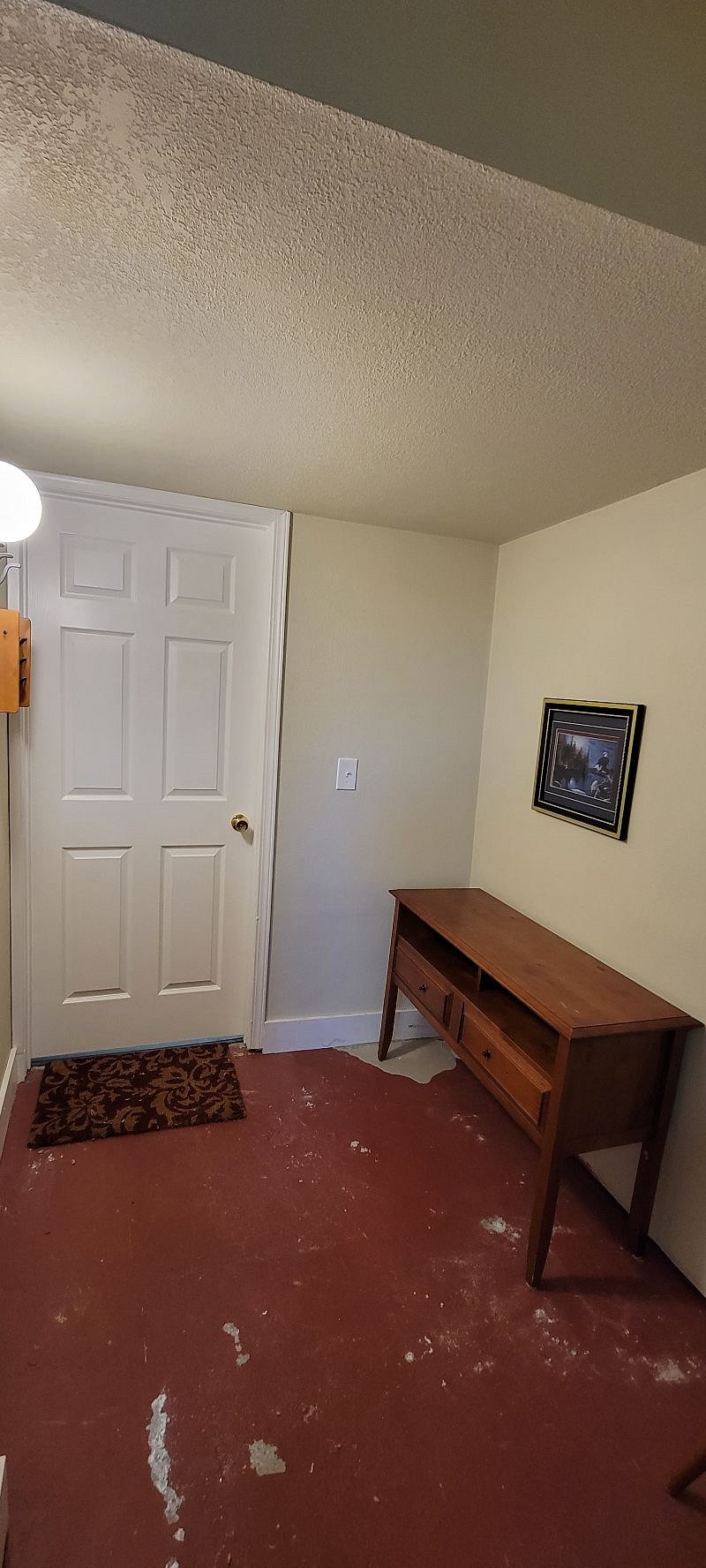 Inside entrance to apartment