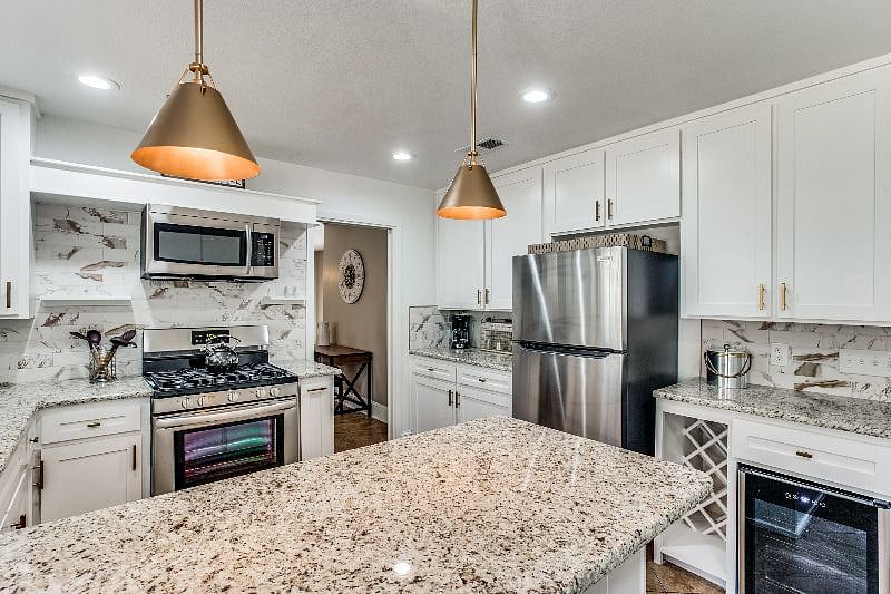 Furnished Finder property 506930_1 photo 8