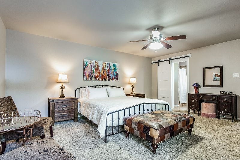 Furnished Finder property 506930_1 photo 16