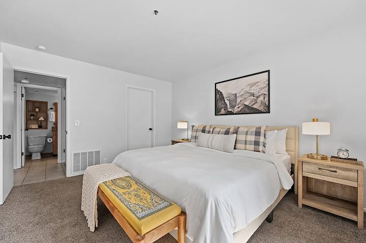 Furnished Finder property 506960_1 photo 3