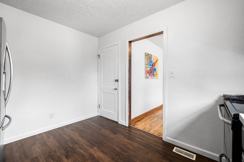 Furnished Finder property 506979_1 photo 7