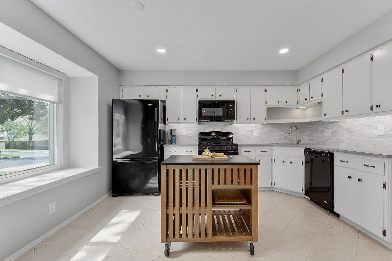 Furnished Finder property 506991_1 photo 7