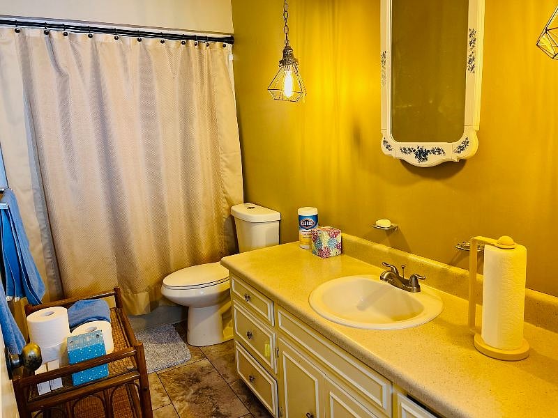 Bathroom 2