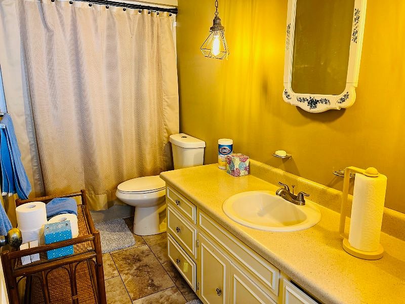 Bathroom 2