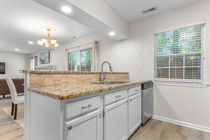 Furnished Finder property 507175_1 photo 8