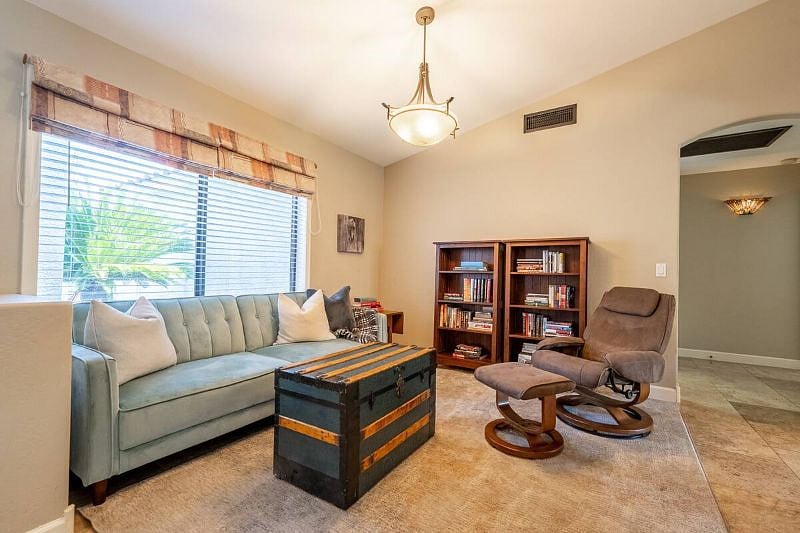 Furnished Finder property 507217_1 photo 3