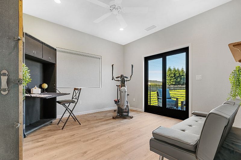 Furnished Finder property 507236_1 photo 8