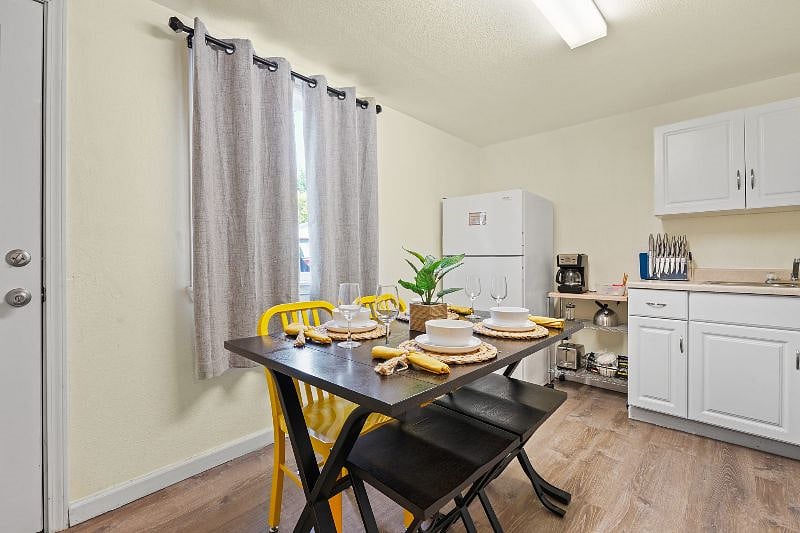 Furnished Finder property 507324_1 photo 12