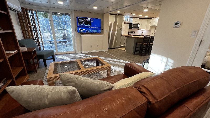 Furnished Finder property 507403_1 photo 10