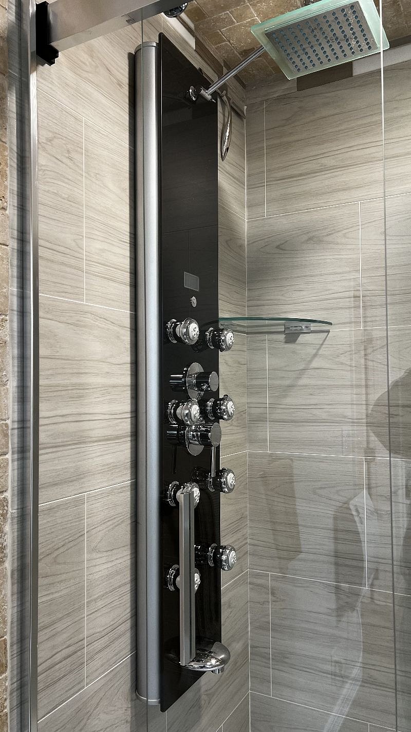 Full Body Shower