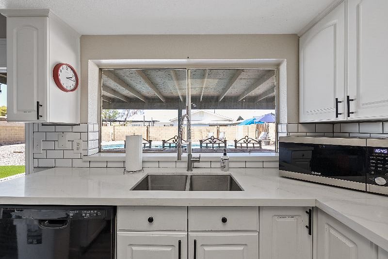 Furnished Finder property 507423_1 photo 16