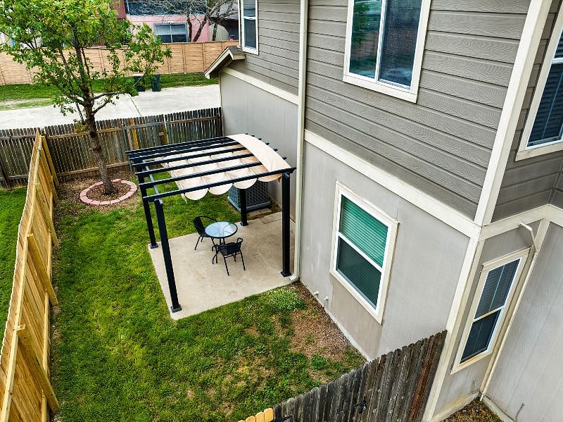 Furnished Finder property 507531_1 photo 18