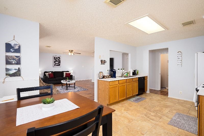 Furnished Finder property 507532_1 photo 36
