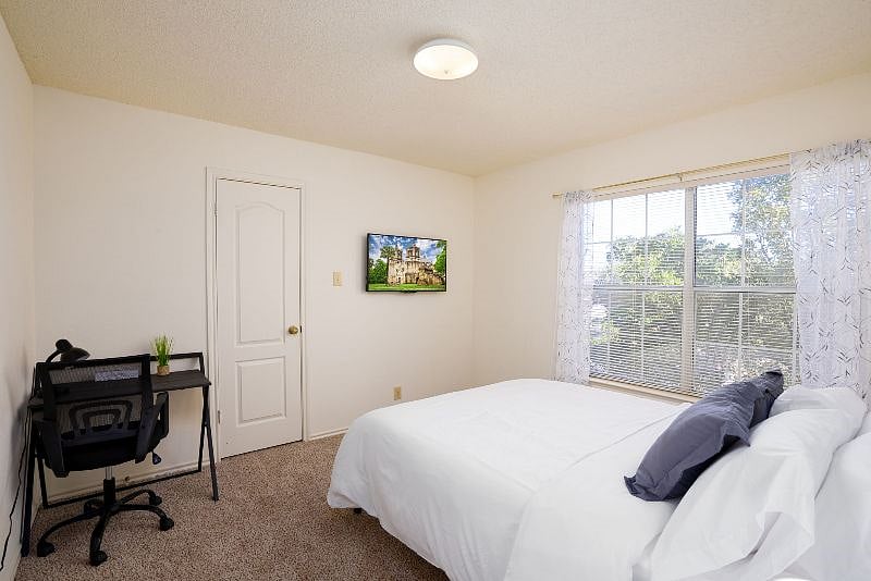 Furnished Finder property 507532_1 photo 42