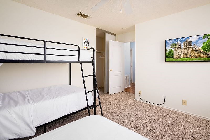 Furnished Finder property 507532_1 photo 43