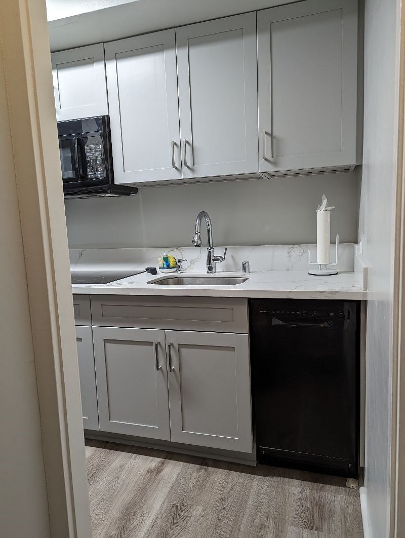 Dishwasher & Everything in cabinets. 