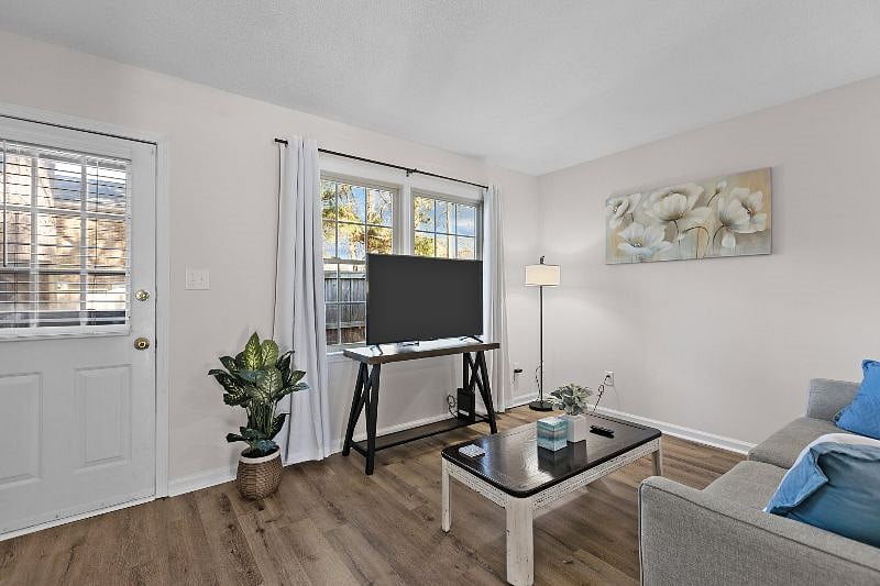 Furnished Finder property 507584_1 photo 10