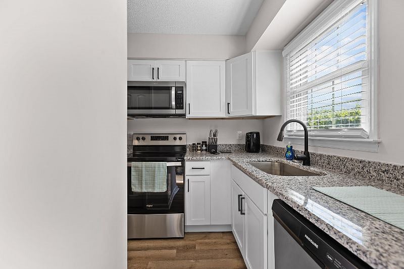 Furnished Finder property 507584_1 photo 3