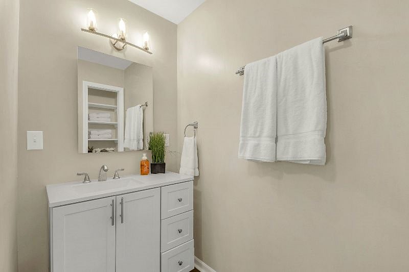 Furnished Finder property 507607_1 photo 13