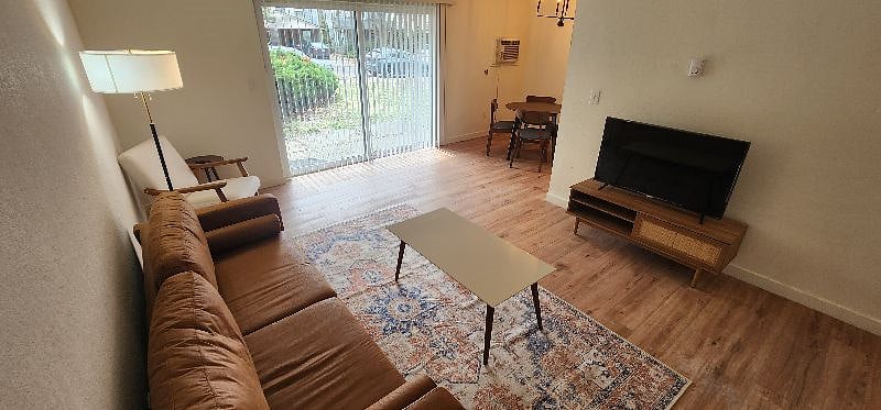 Furnished Finder property 507682_1 photo 9