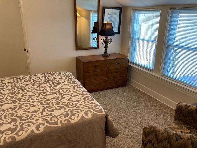 Queen Bedroom
