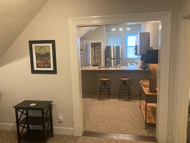 Looking into Dining & Kitchen