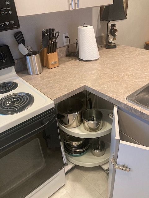 Pots & Pans