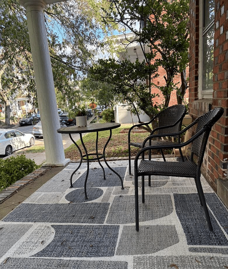Front deck
