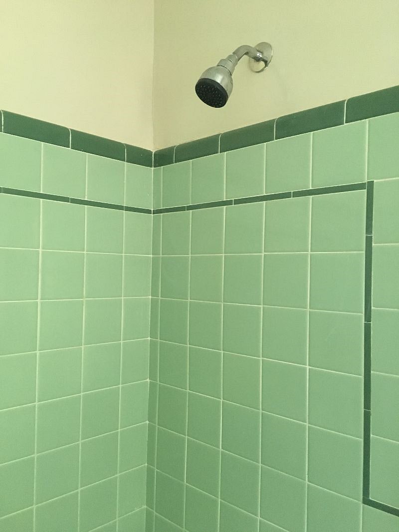 shower, tub