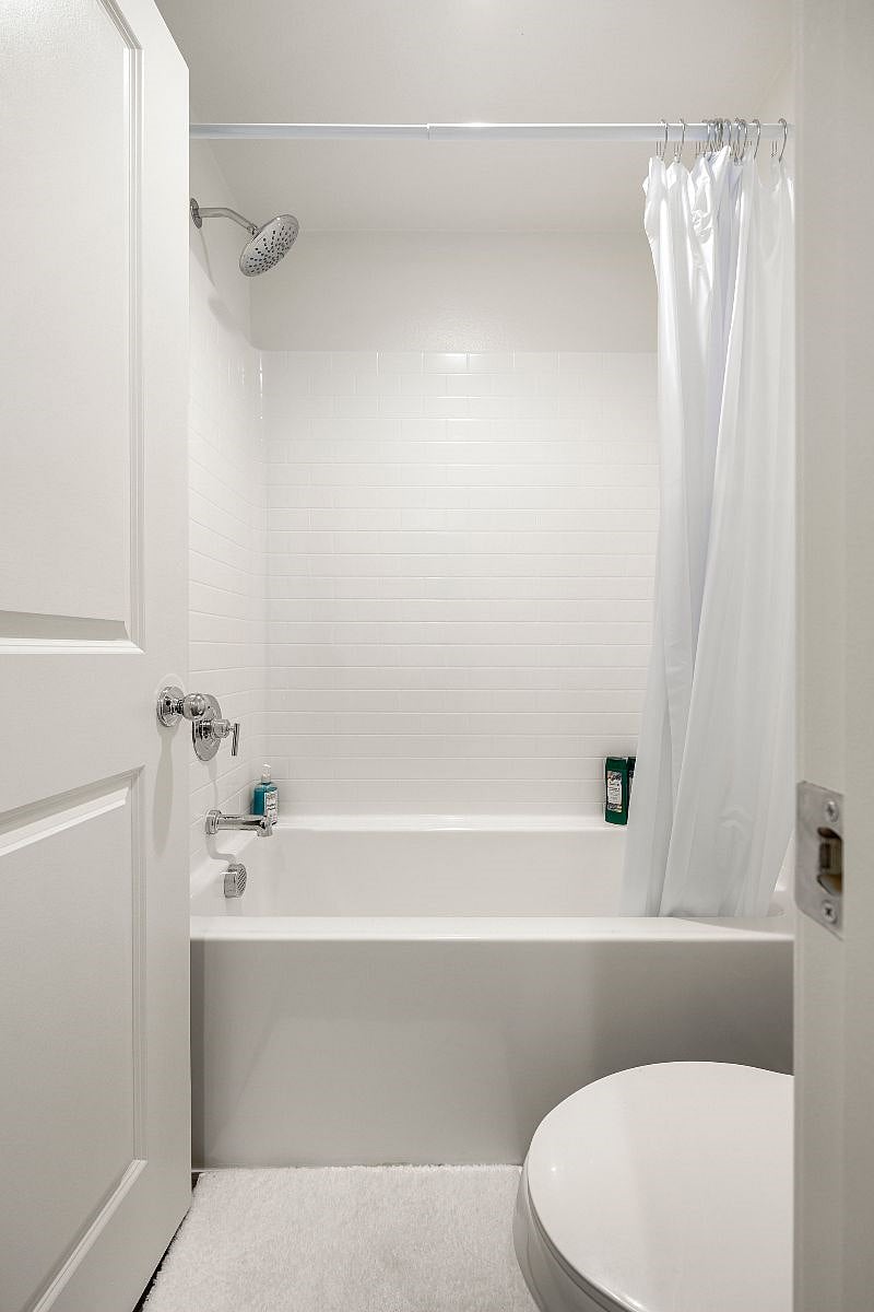 Furnished Finder property 507769_1 photo 3