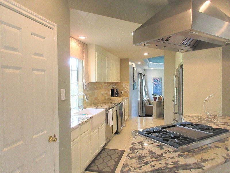 Furnished Finder property 507809_1 photo 11
