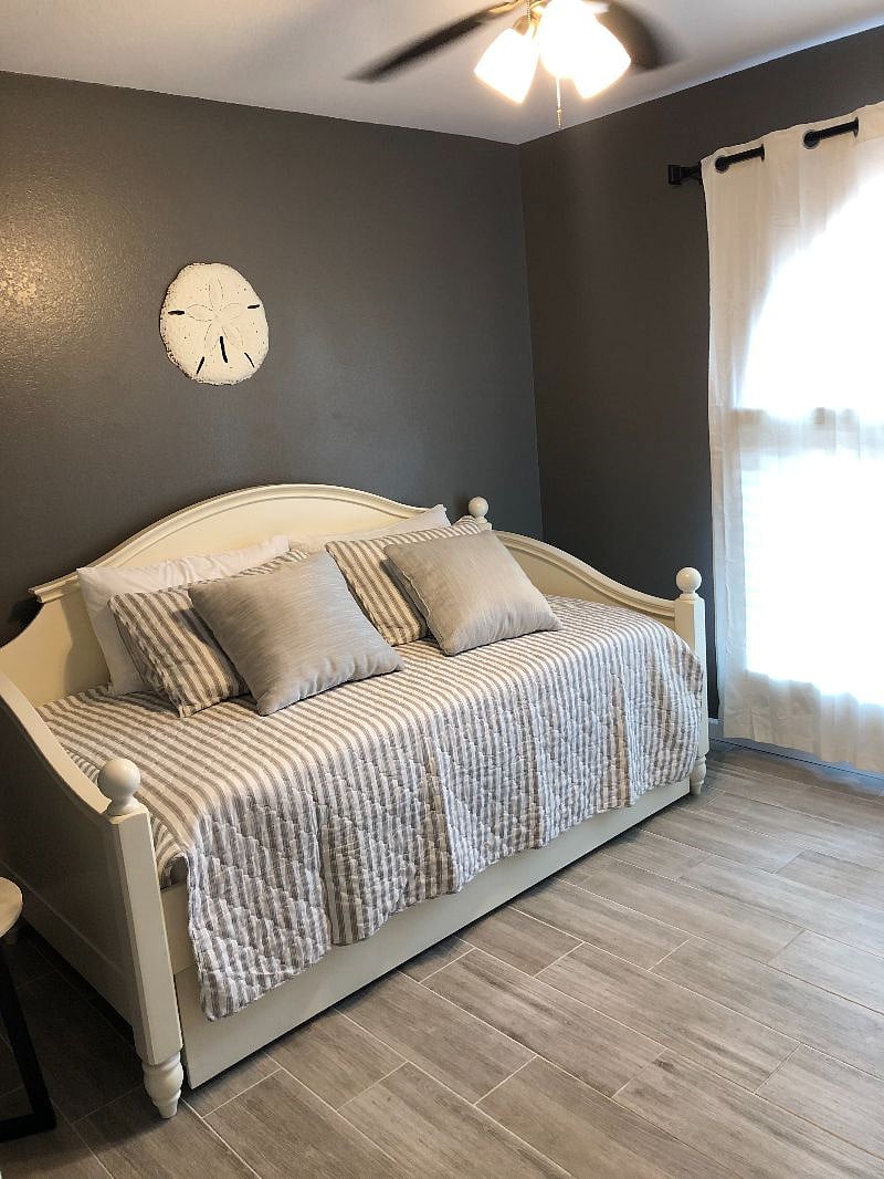 Furnished Finder property 507810_1 photo 17