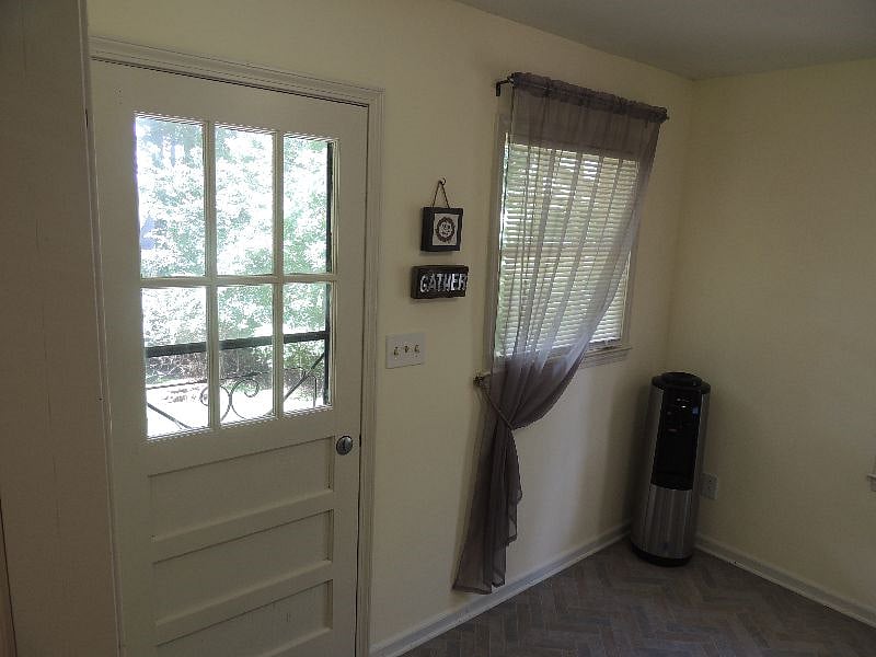 Furnished Finder property 507884_1 photo 7