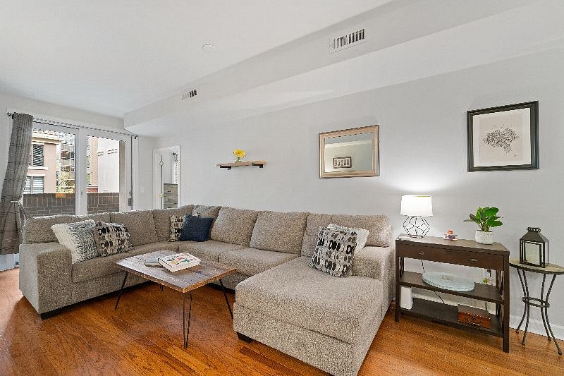 Furnished Finder property 507897_1 photo 9