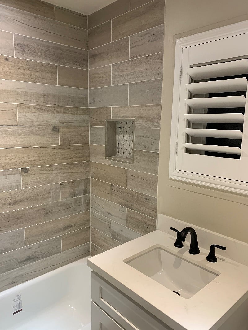 Just more pics of the shower/tub