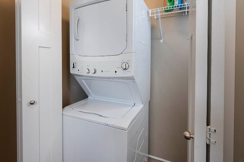 Furnished Finder property 507930_1 photo 17