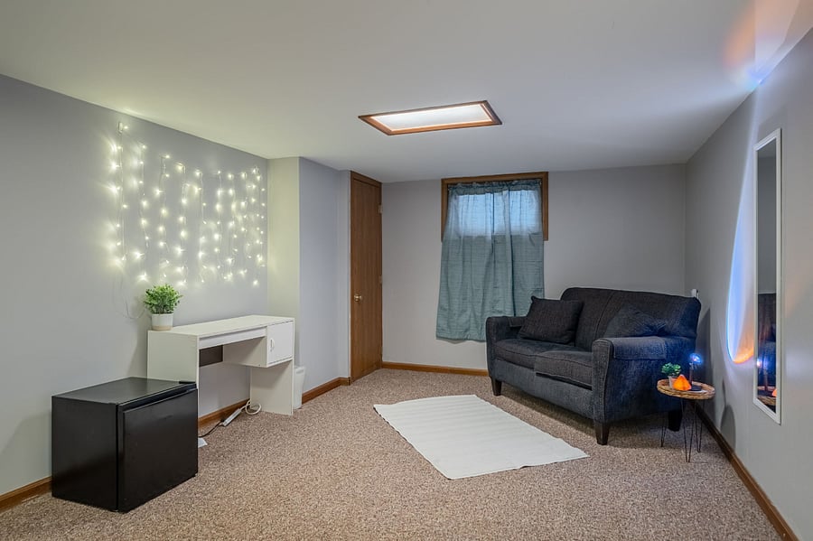 large downstairs bedroom