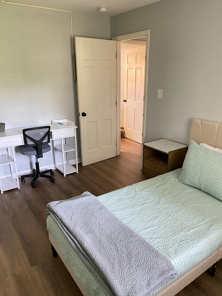 Furnished Finder property 507987_1 photo 14