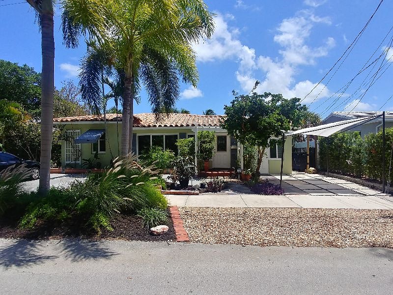 Furnished Finder property 508010_1 photo 3