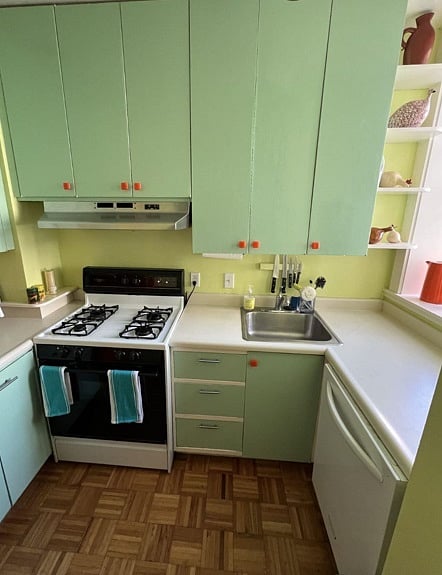 Kitchen + gas stove