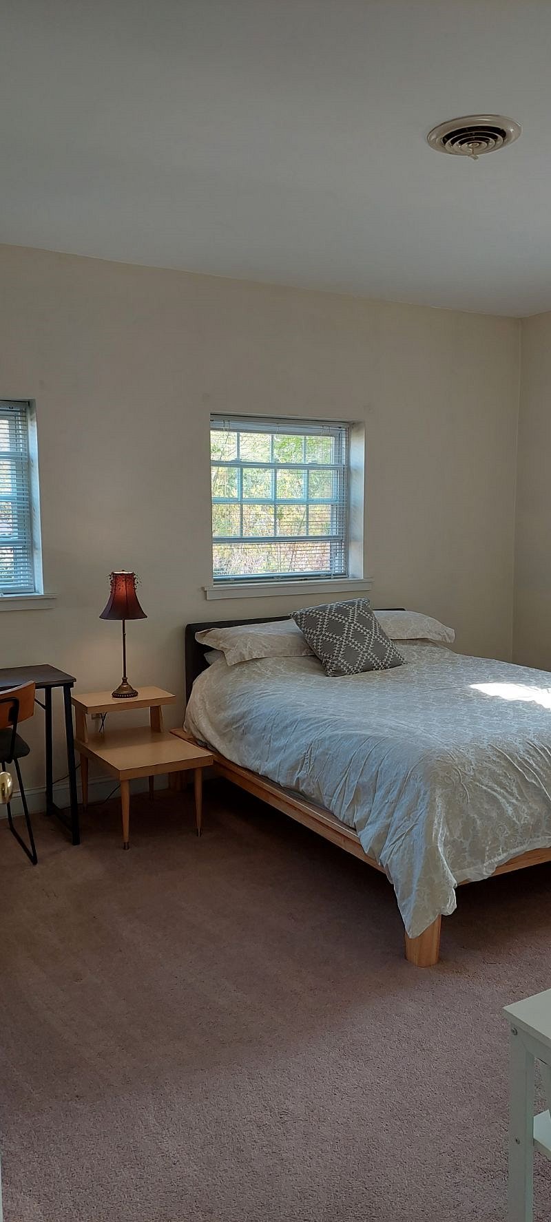 Furnished Finder property 508204_1 photo 12