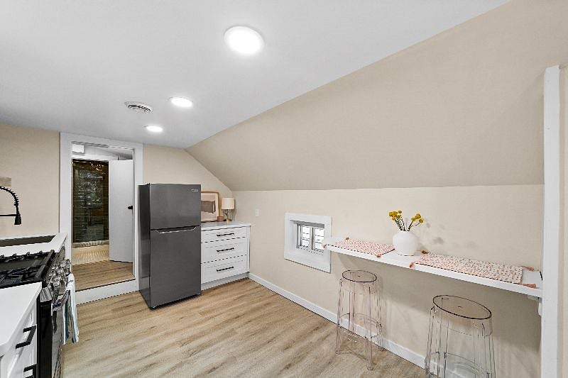 Furnished Finder property 508237_1 photo 10