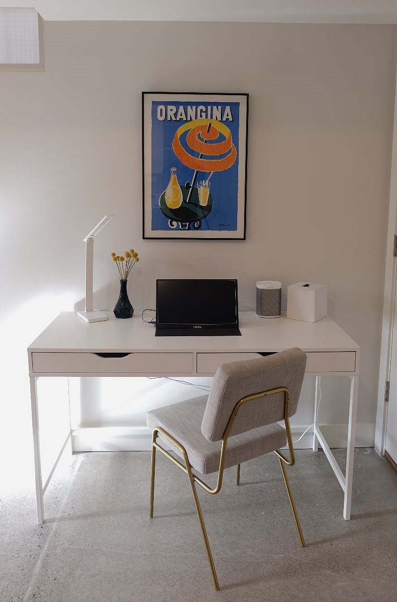Office/work station. (Monitor not included).