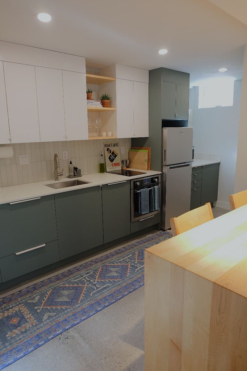 Brand new kitchen and appliances.