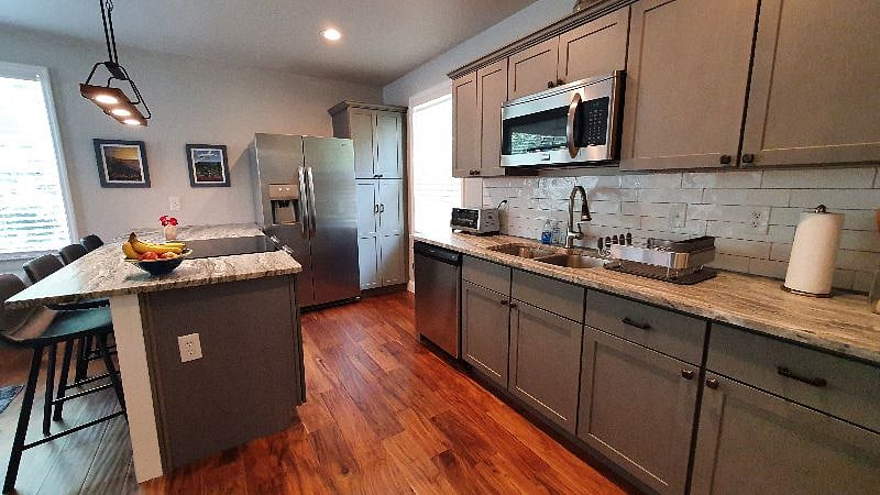 Furnished Finder property 508293_1 photo 3