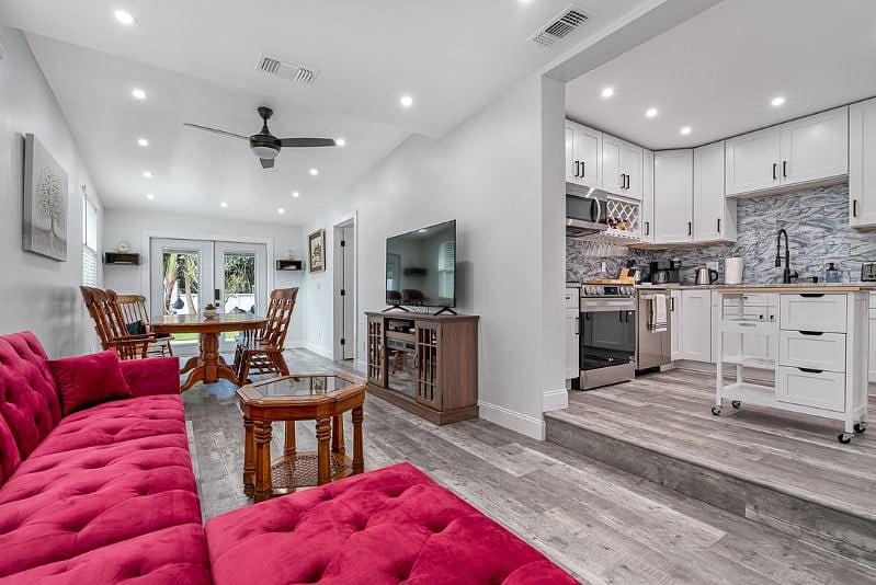 Furnished Finder property 508530_1 photo 17