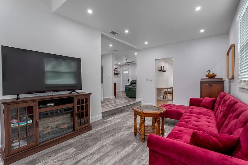 Furnished Finder property 508530_1 photo 25