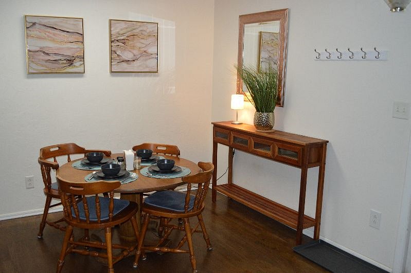 Furnished Finder property 508702_1 photo 9